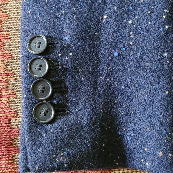 Ann Taylor Loft Blazer - Picture 6 of 6